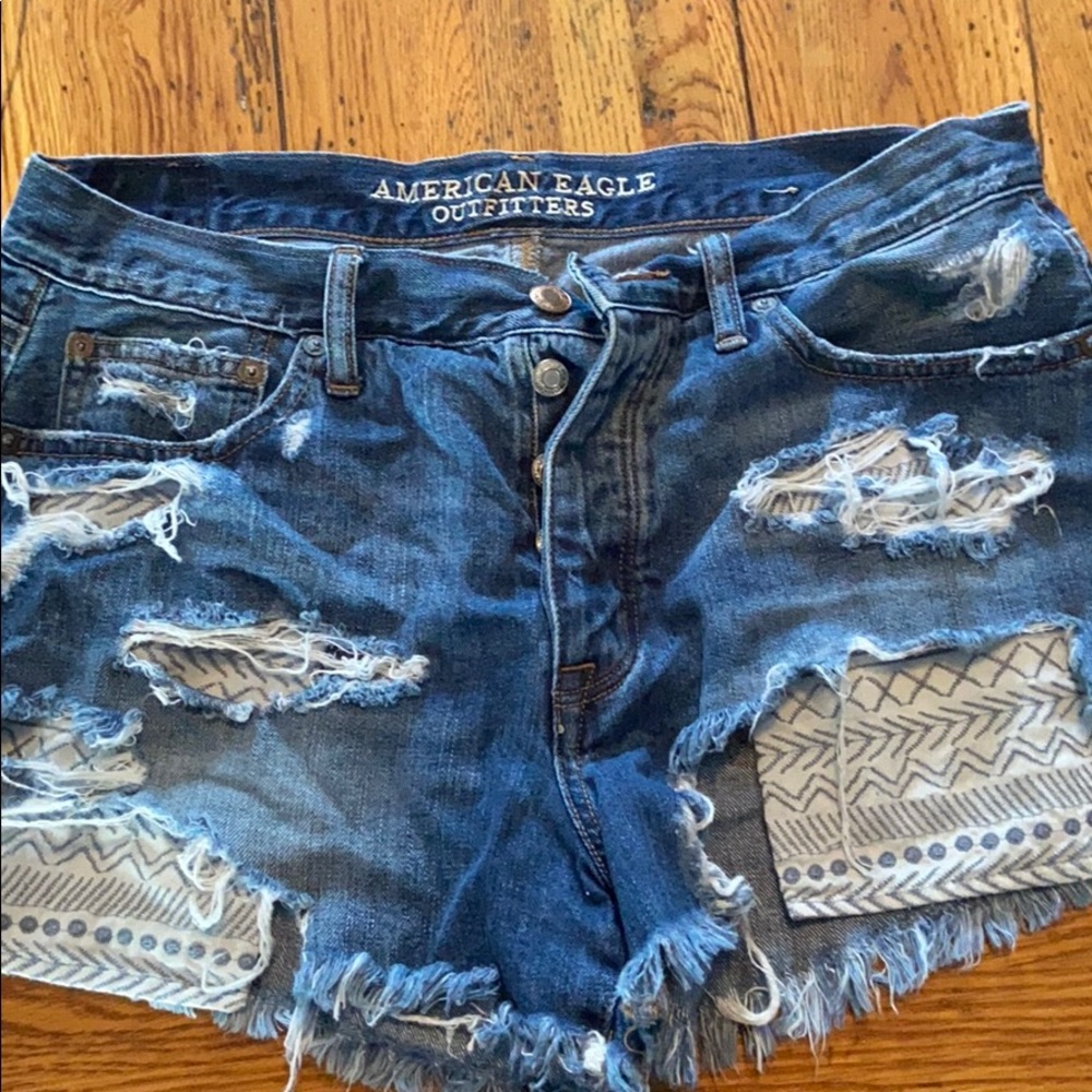 American Eagle Size 10 Shorts